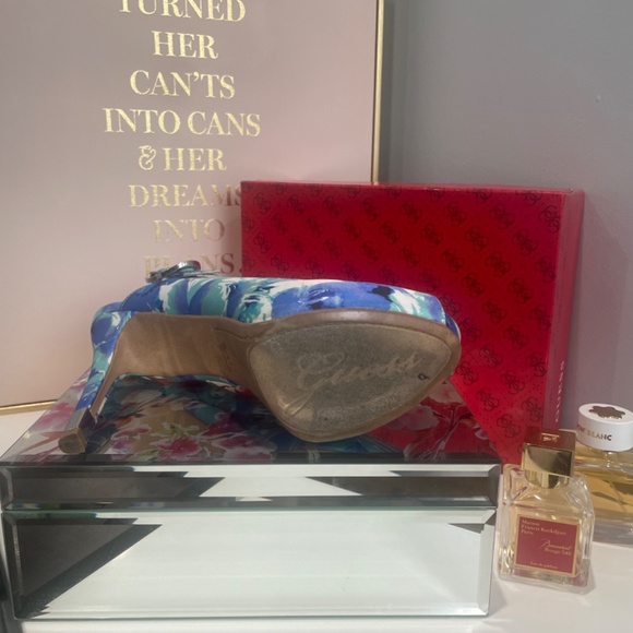 Blue Floral Peep Toe Sling Pumps | Guess - Picture 4 of 8